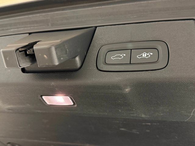 2023 Volvo XC60 B5 Plus Bright Theme | Houston, TX | Houston Auto Credit 2023 Volvo XC60 B5 Plus Bright Theme | Houston, TX | Houston Auto Credit