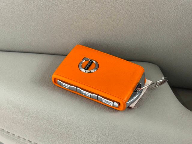2023 Volvo XC60 B5 Plus Bright Theme | Houston, TX | Houston Auto Credit 2023 Volvo XC60 B5 Plus Bright Theme | Houston, TX | Houston Auto Credit