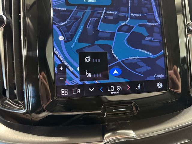 2023 Volvo XC60 B5 Core | Irving, Texas | Hopper Motorplex