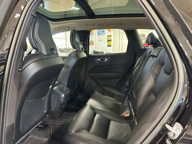 2023 Volvo XC60 B5 Core | Irving, Texas | Hopper Motorplex