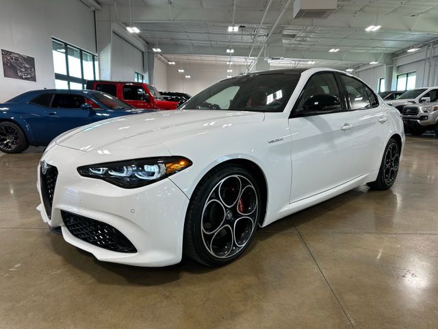 2024 Alfa Romeo Giulia Veloce | Irving, Texas | Hopper Motorplex 2024 Alfa Romeo Giulia Veloce | Irving, Texas | Hopper Motorplex