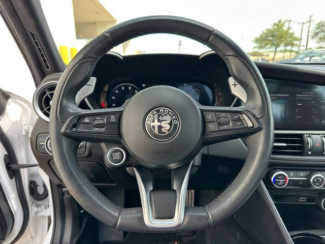 2024 Alfa Romeo Giulia Veloce 