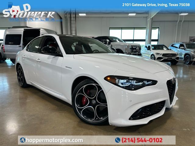 2024 Alfa Romeo Giulia Veloce | Plano, TX | AutoRevo PowerSites - Demo2