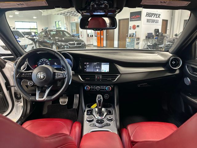 2024 Alfa Romeo Giulia Veloce 