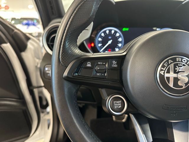 2024 Alfa Romeo Giulia Veloce 
