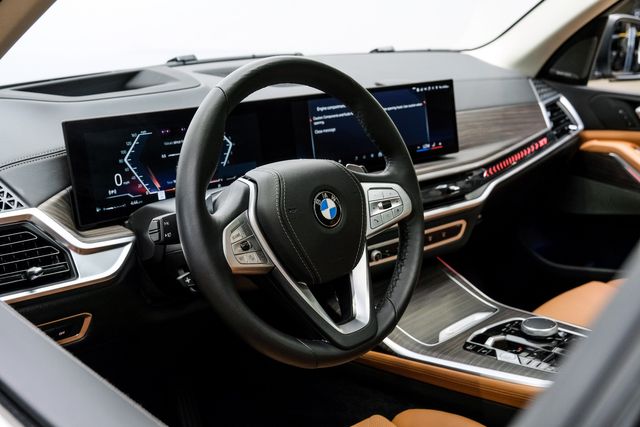 2024 BMW X7 xDrive40i HUD,PANO ROOF,360 CAM,HTD/COOL LTH,22'S | Carrollton, TX | Texas Vehicle Exchange 2024 BMW X7 xDrive40i HUD,PANO ROOF,360 CAM,HTD/COOL LTH,22'S | Carrollton, TX | Texas Vehicle Exchange