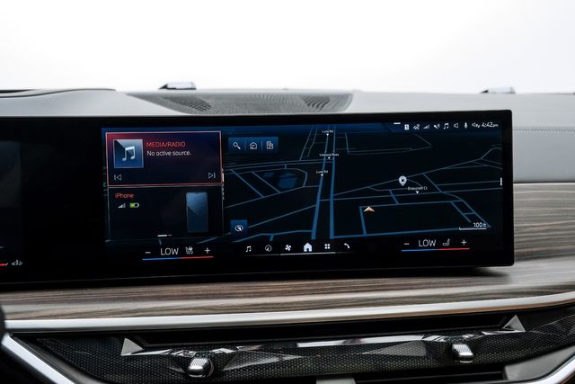 2024 BMW X7 xDrive40i HUD,PANO ROOF,360 CAM,HTD/COOL LTH,22'S | Carrollton, TX | Texas Vehicle Exchange