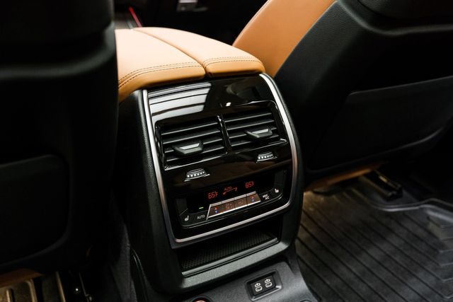 2024 BMW X7 xDrive40i HUD,PANO ROOF,360 CAM,HTD/COOL LTH,22'S | Carrollton, TX | Texas Vehicle Exchange