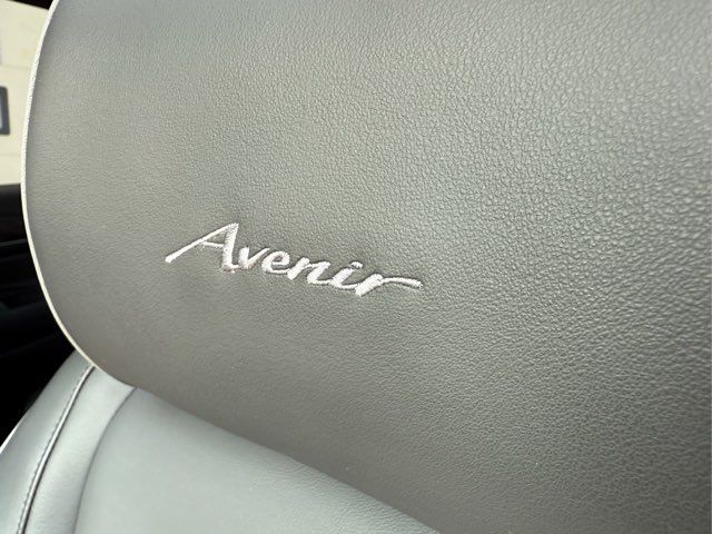 2024 Buick Enclave Avenir | Gifford, IL | Trav's Automotive 2024 Buick Enclave Avenir | Gifford, IL | Trav's Automotive