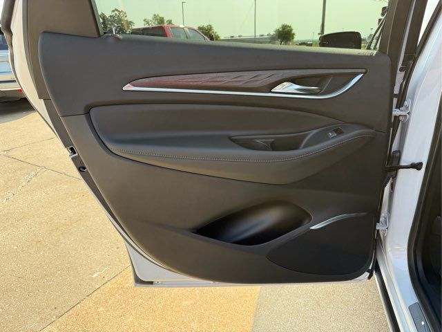 2024 Buick Enclave Avenir | Gifford, IL | Trav's Automotive 2024 Buick Enclave Avenir | Gifford, IL | Trav's Automotive