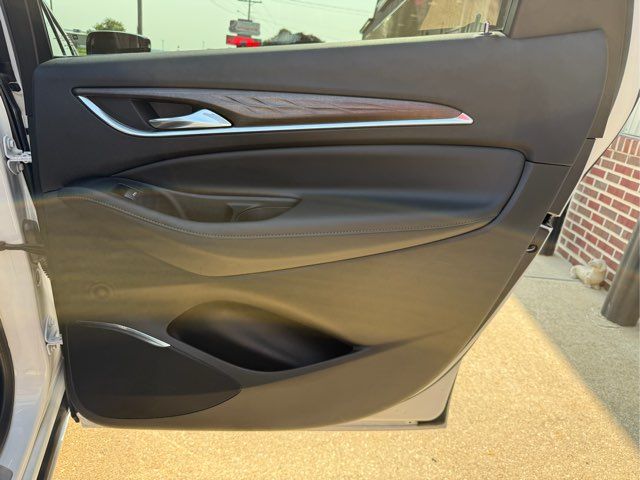 2024 Buick Enclave Avenir | Gifford, IL | Trav's Automotive