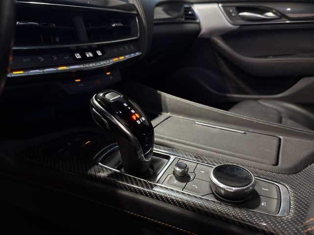 2024 Cadillac CT5 SPORT 2024 Cadillac CT5 SPORT