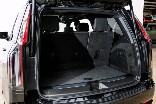 2024 Cadillac Escalade Sport 4WD,TOURING PACK, HUD, ROOF,360 CAM, AKG 10K | Carrollton, TX | Texas Vehicle Exchange