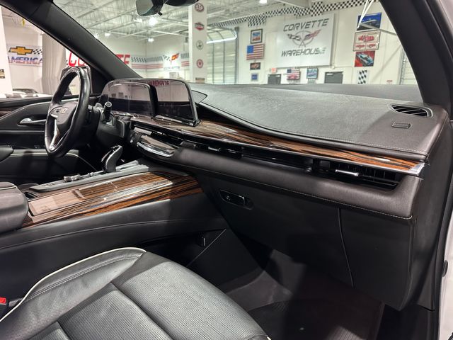 2024 Cadillac Escalade ESV 4WD Premium Luxury Crystal, Ent, 1-Own $105k MSRP | Dallas, Texas | Corvette Warehouse 2024 Cadillac Escalade ESV 4WD Premium Luxury Crystal, Ent, 1-Own $105k MSRP | Dallas, Texas | Corvette Warehouse