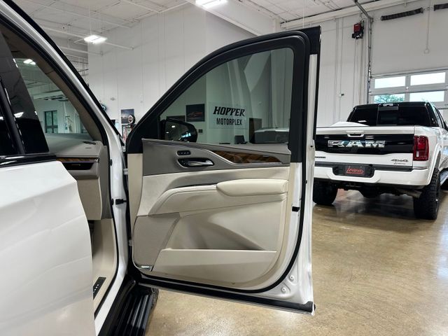 2024 Cadillac Escalade Sport Platinum | Irving, Texas | Hopper Motorplex 2024 Cadillac Escalade Sport Platinum | Irving, Texas | Hopper Motorplex