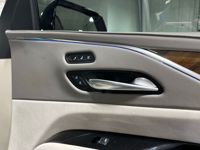 2024 Cadillac Escalade Sport Platinum | Irving, Texas | Hopper Motorplex 2024 Cadillac Escalade Sport Platinum | Irving, Texas | Hopper Motorplex