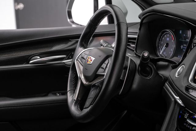 2024 Cadillac XT5 AWD V6 Sport OneOwner TechPkg PanoRoof RearA/C | Dallas, TX | Stevens Motor Company LLC 2024 Cadillac XT5 AWD V6 Sport OneOwner TechPkg PanoRoof RearA/C | Dallas, TX | Stevens Motor Company LLC