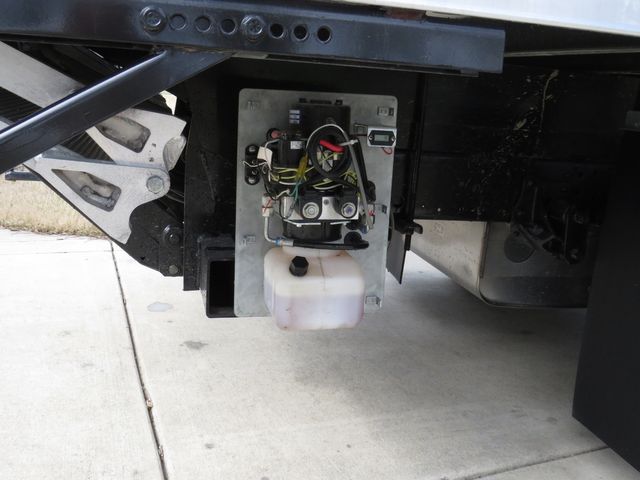 2024 Chevrolet 4500 Diesel 16ft Box Truck w/T890 Max Reefer Unit Pwr Rear Lift w/Only 5k Miles  One Owner NO FEES!!