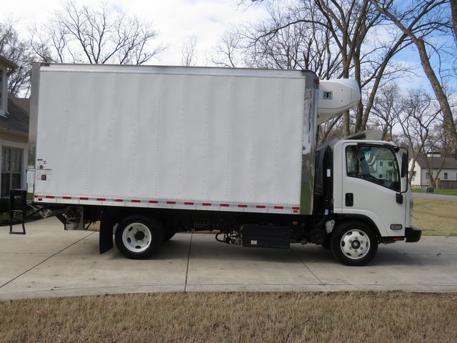 2024 Chevrolet 4500 Diesel 16ft Box Truck w/T890 Max Reefer Unit Pwr Rear Lift w/Only 5k Miles  One Owner NO FEES!!