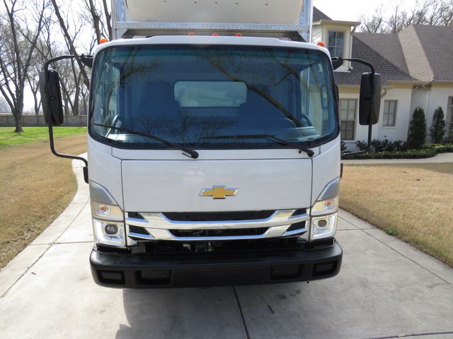 2024 Chevrolet 4500 Diesel 16ft Box Truck w/T890 Max Reefer Unit Pwr Rear Lift w/Only 5k Miles  One Owner NO FEES!!