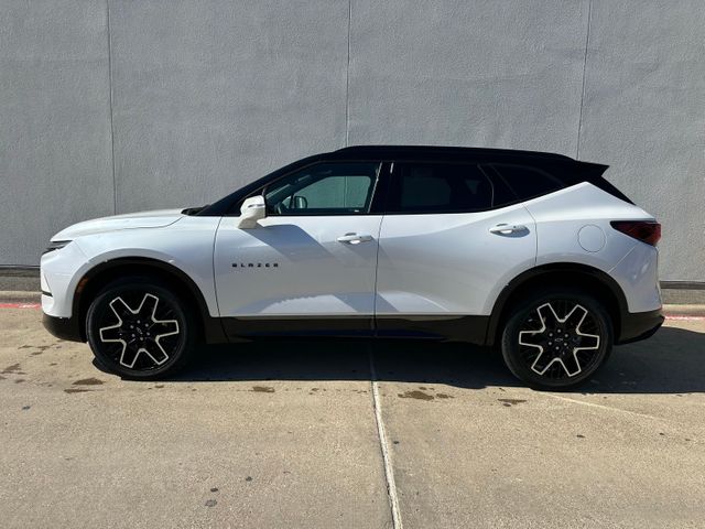 2024 Chevrolet Blazer RS 21" High Gloss Wheels Two-Tone Paint | Irving, Texas | Hopper Motorplex