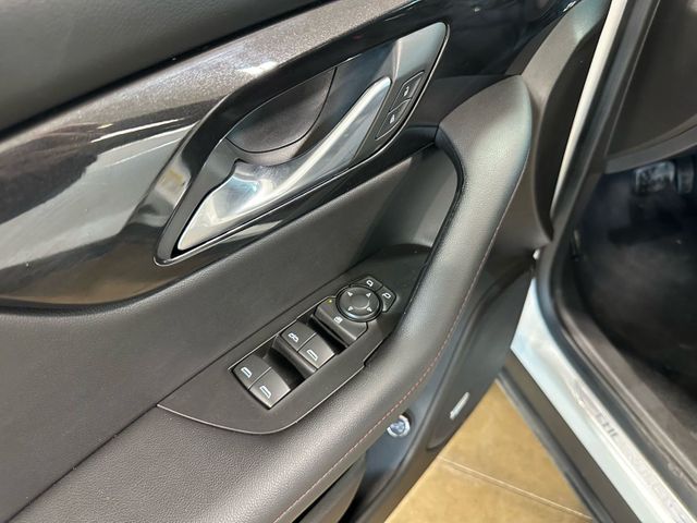 2024 Chevrolet Blazer RS 21" High Gloss Wheels Two-Tone Paint | Irving, Texas | Hopper Motorplex