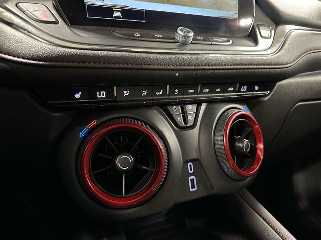 2024 Chevrolet Blazer RS 21" High Gloss Wheels Two-Tone Paint | Irving, Texas | Hopper Motorplex 2024 Chevrolet Blazer RS 21" High Gloss Wheels Two-Tone Paint | Irving, Texas | Hopper Motorplex