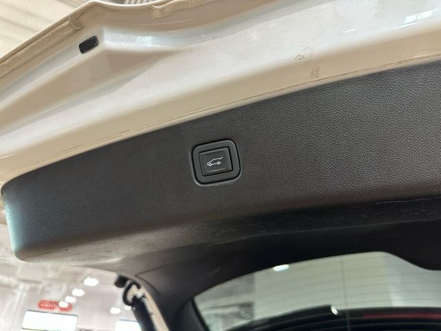 2024 Chevrolet Blazer RS 21" High Gloss Wheels Two-Tone Paint | Irving, Texas | Hopper Motorplex