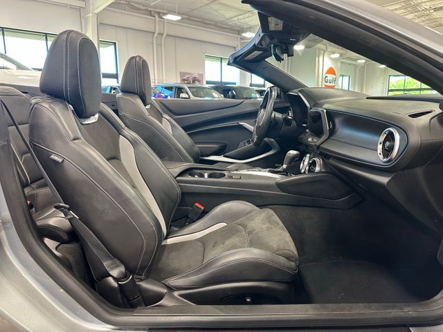 2024 Chevrolet Camaro 1LT | Irving, Texas | Hopper Motorplex 2024 Chevrolet Camaro 1LT | Irving, Texas | Hopper Motorplex