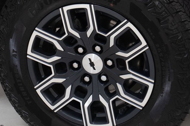 2024 Chevrolet Colorado Z71 | Houston, TX | Houston Auto Credit 2024 Chevrolet Colorado Z71 | Houston, TX | Houston Auto Credit