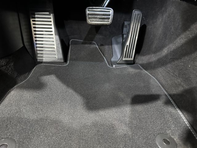 2024 Chevrolet Corvette Stingray Coupe NPP, GMO, 3A9, NGA, TVS, VWE, 6k | Dallas, Texas | Corvette Warehouse 