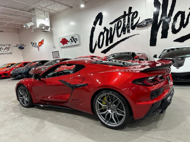 2024 Chevrolet Corvette Z06 3LZ AE4 J6E CARBON BRAKES MUSEUM $146k MSRP 7k | Dallas, Texas | Corvette Warehouse 