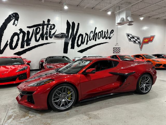 2024 Chevrolet Corvette Z06 3LZ AE4 J6E CARBON BRAKES MUSEUM $146k MSRP 7k | Dallas, Texas | Corvette Warehouse 