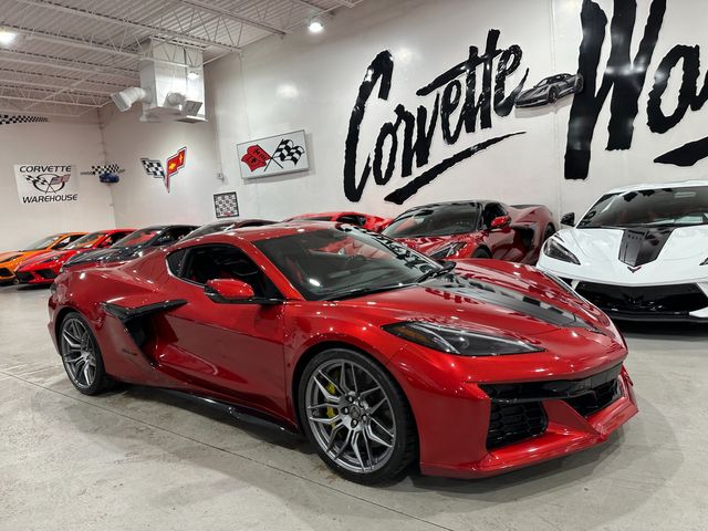 2024 Chevrolet Corvette Z06 3LZ AE4 J6E CARBON BRAKES MUSEUM $146k MSRP 7k | Dallas, Texas | Corvette Warehouse 