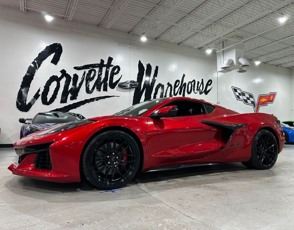 2024 Chevrolet Corvette Z06 J6F Tips Red Mist Black Spiders, Value