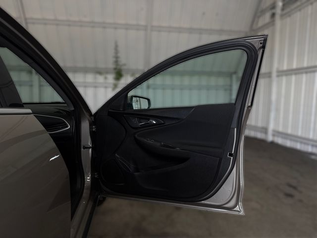 2024 Chevrolet MALIBU LT | Houston, TX | Texas Star Motors 2024 Chevrolet MALIBU LT | Houston, TX | Texas Star Motors