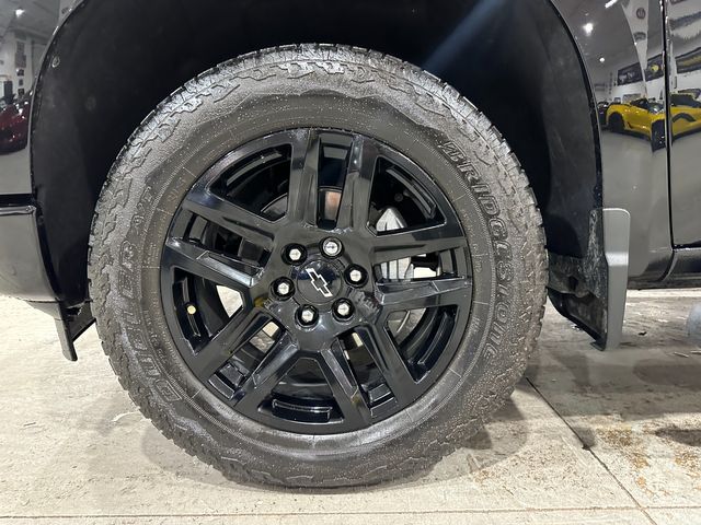 2024 Chevrolet Silverado 1500 5.8 V8 Turbomax Black Out Multi Flex Bed Cover 4k | Dallas, Texas | Corvette Warehouse 2024 Chevrolet Silverado 1500 5.8 V8 Turbomax Black Out Multi Flex Bed Cover 4k | Dallas, Texas | Corvette Warehouse