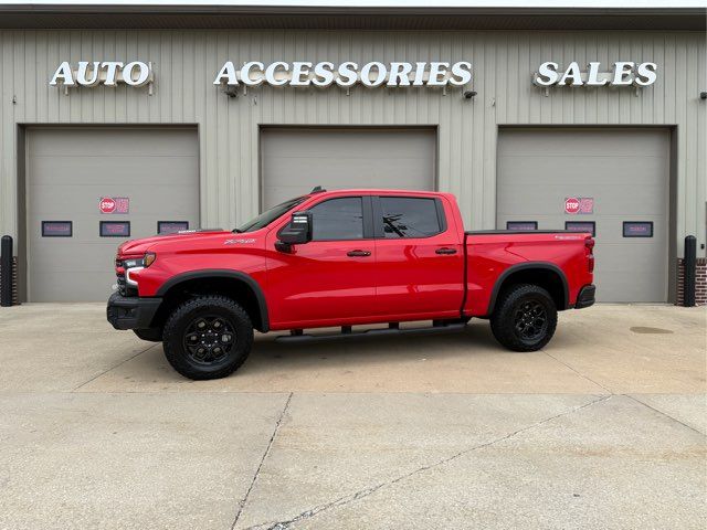 2024 Chevrolet Silverado 1500 ZR2 | Gifford, IL | Trav's Automotive 2024 Chevrolet Silverado 1500 ZR2 | Gifford, IL | Trav's Automotive
