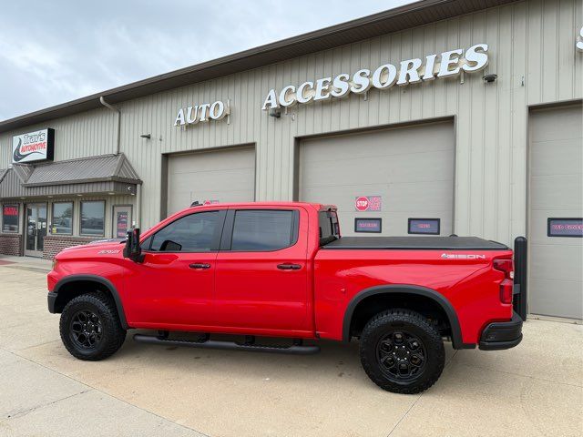 2024 Chevrolet Silverado 1500 ZR2 | Gifford, IL | Trav's Automotive 2024 Chevrolet Silverado 1500 ZR2 | Gifford, IL | Trav's Automotive