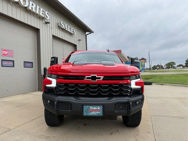 2024 Chevrolet Silverado 1500 ZR2 | Gifford, IL | Trav's Automotive 2024 Chevrolet Silverado 1500 ZR2 | Gifford, IL | Trav's Automotive