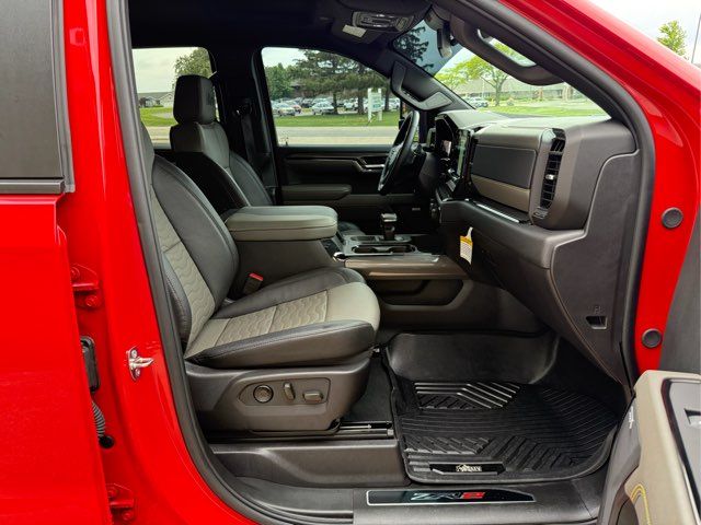 2024 Chevrolet Silverado 1500 ZR2 | Gifford, IL | Trav's Automotive