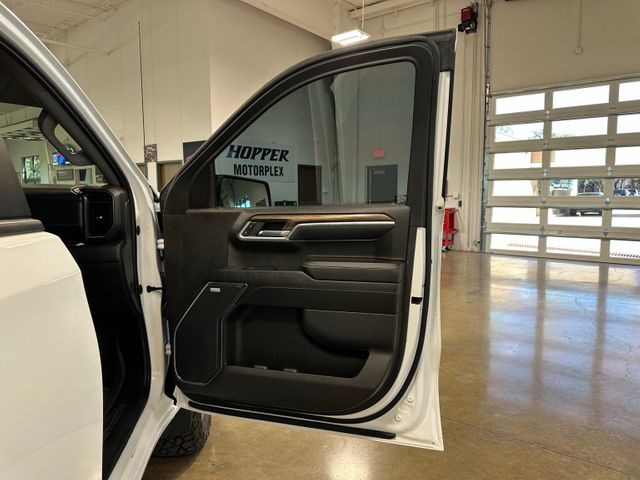 2024 Chevrolet Silverado 1500 RST Z71 Off-Road Package Convenience Package | Irving, Texas | Hopper Motorplex 2024 Chevrolet Silverado 1500 RST Z71 Off-Road Package Convenience Package | Irving, Texas | Hopper Motorplex
