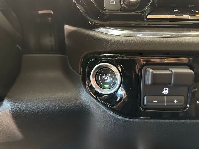 2024 Chevrolet Silverado 1500 High Country 4x4 Premium II Sunroof Super Cruise | Irving, Texas | Hopper Motorplex 2024 Chevrolet Silverado 1500 High Country 4x4 Premium II Sunroof Super Cruise | Irving, Texas | Hopper Motorplex