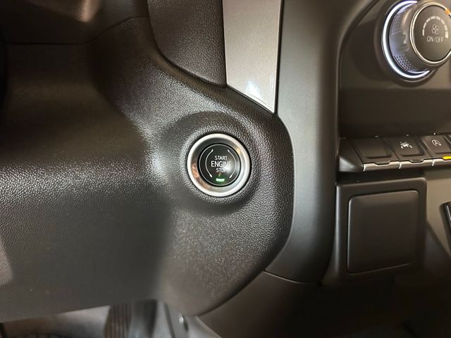 2024 Chevrolet Silverado 1500 Custom Trail Boss | Irving, Texas | Hopper Motorplex