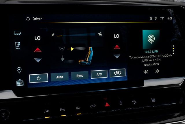 2024 Chevrolet Silverado 1500 LTZ 2024 Chevrolet Silverado 1500 LTZ