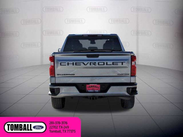 2024 Chevrolet Silverado 1500 Custom