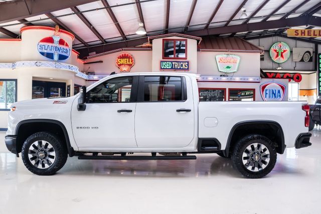2024 Chevrolet Silverado 2500HD Custom | Addison, TX | Mr Car Guys 2024 Chevrolet Silverado 2500HD Custom | Addison, TX | Mr Car Guys