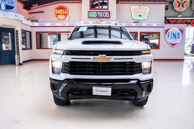 2024 Chevrolet Silverado 2500HD Custom | Addison, TX | Mr Car Guys 2024 Chevrolet Silverado 2500HD Custom | Addison, TX | Mr Car Guys
