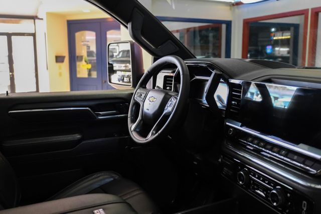 2024 Chevrolet Silverado 2500HD High Country | Addison, TX | Mr Car Guys 2024 Chevrolet Silverado 2500HD High Country | Addison, TX | Mr Car Guys