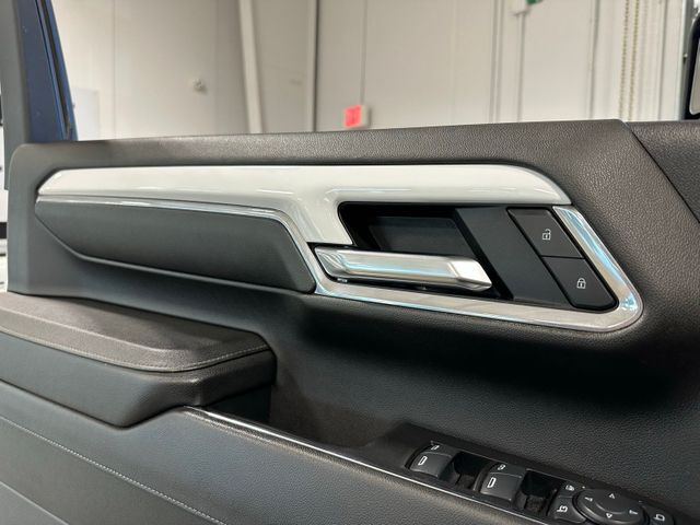 2024 Chevrolet Silverado 2500HD LT Z71 LEGENDS Off-Road 6" Lift 37" TOYOs | Irving, Texas | Hopper Motorplex 2024 Chevrolet Silverado 2500HD LT Z71 LEGENDS Off-Road 6" Lift 37" TOYOs | Irving, Texas | Hopper Motorplex